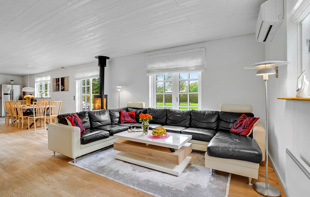 Feriehuse - Næsby strand , Danmark - K10942 3