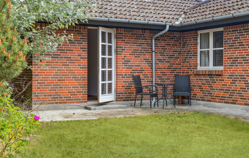 Genießen Sie dieses schöne Ferienhaus in guter Lage von Kramnitze.

Willkommen in diesem komfortablen und einladenden Ferienhaus, das sich auf einem Naturgrundstück in schöner und ruhiger Umgebung..