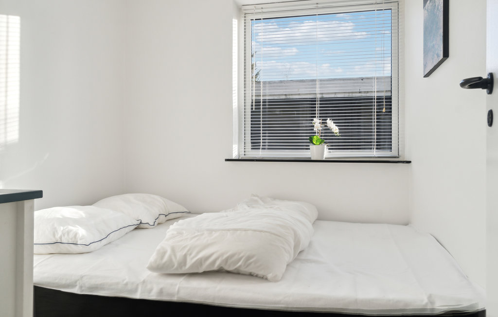 Feriehuse - Marielyst , Danmark - K12022 11