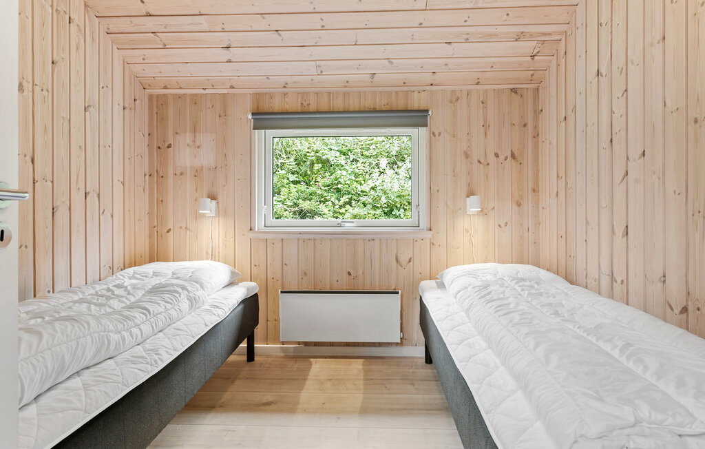 Feriehuse - Marielyst , Danmark - K12810 24