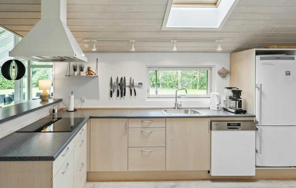 Feriehuse - Marielyst , Danmark - K12810 8