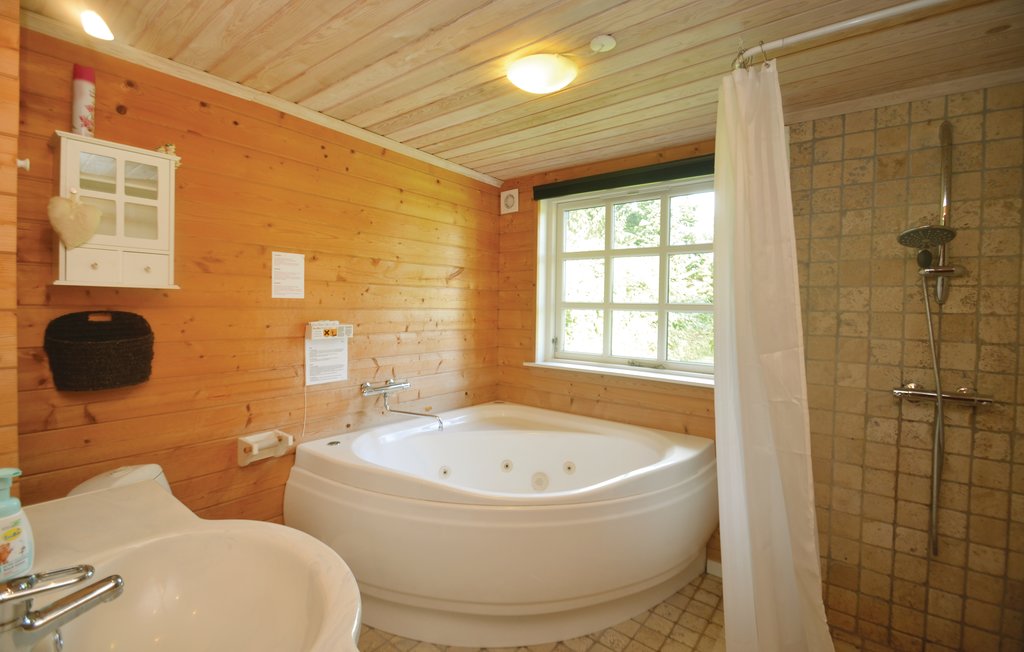 Feriehuse - Marielyst , Danmark - K14390 15