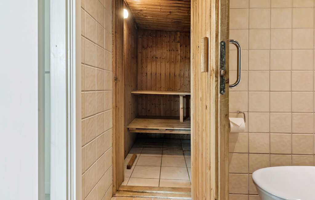 Feriehuse - Marielyst , Danmark - K14200 21