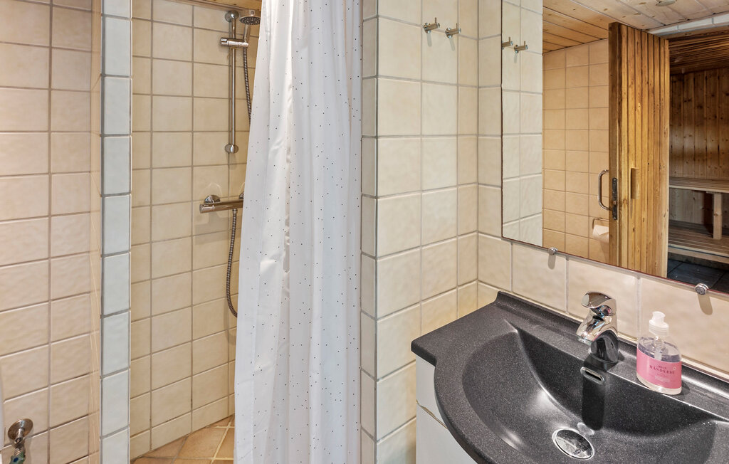 Feriehuse - Marielyst , Danmark - K14200 19