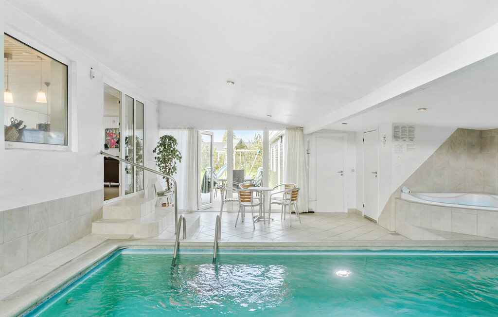 Feriehuse - Marielyst , Danmark - K14200 2