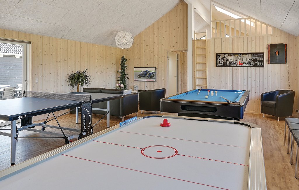 Semesterhus - Marielyst , Danmark - K16700 19