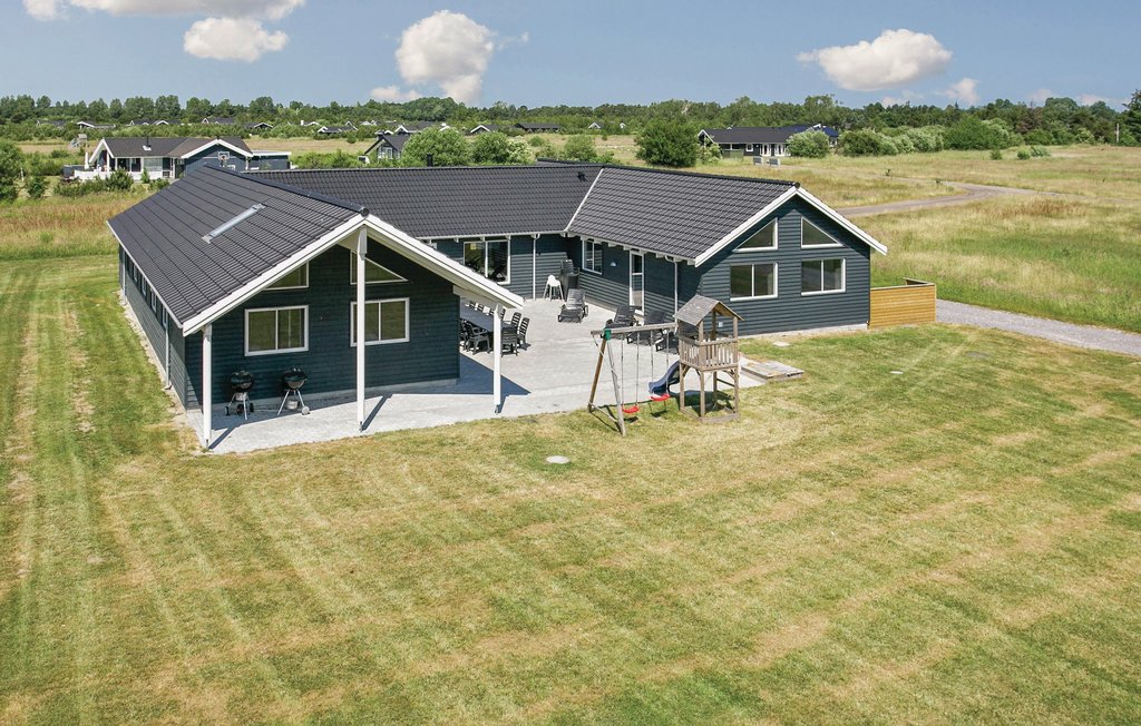 Semesterhus - Marielyst , Danmark - K16700 7