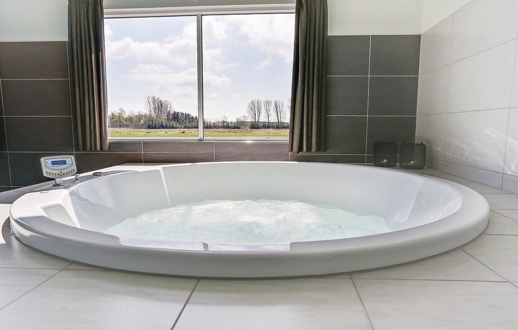 Semesterhus - Marielyst , Danmark - K16700 15