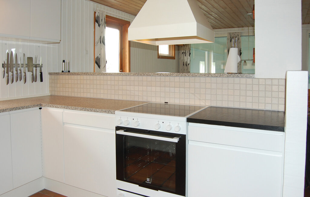 Feriehuse - Marielyst , Danmark - K18600 19