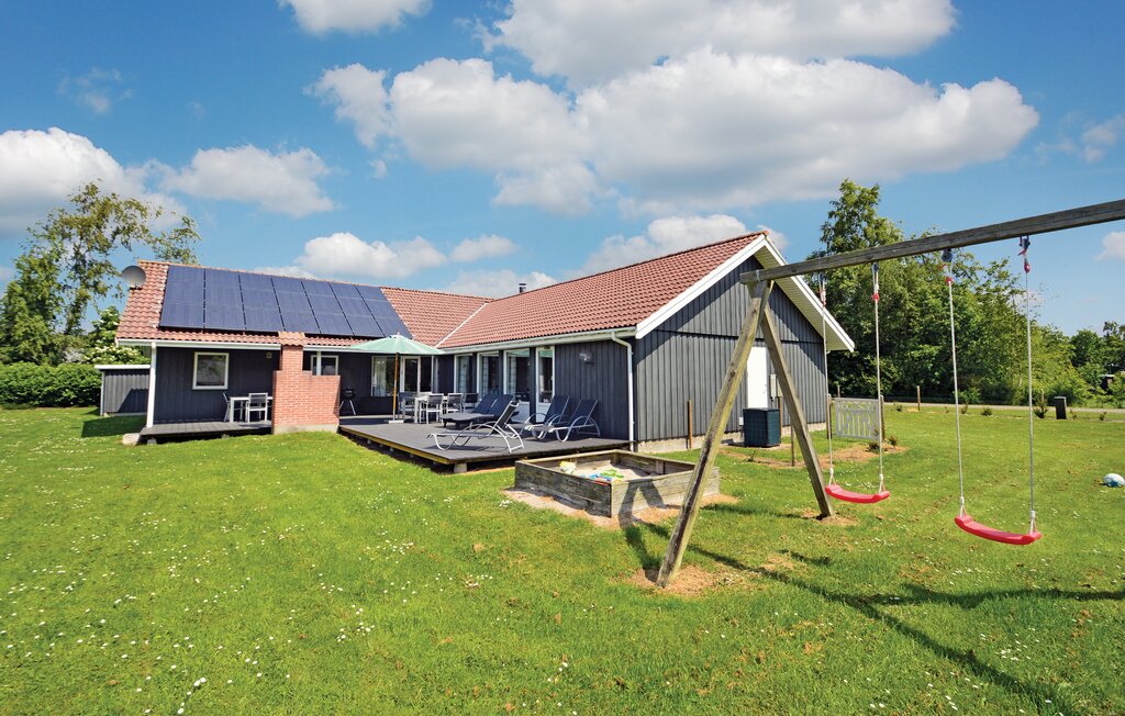 Feriehuse - Marielyst , Danmark - K18600 1