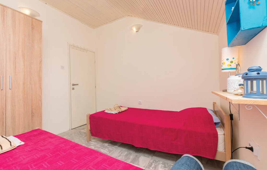 Apartment BarUtjeha , Montenegro MNA003 Novasol