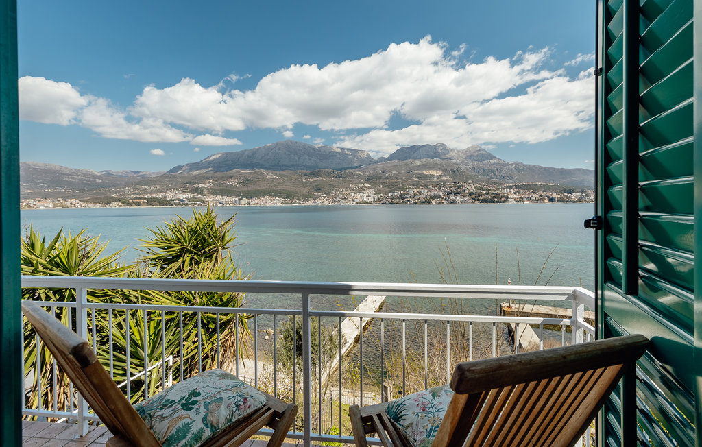 Feriehuse - Herceg Novi-Njivice , Montenegro - MNH143 16