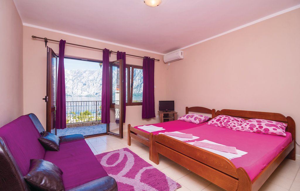 Holiday rental KotorMarkov Rt , Montenegro M Novasol
