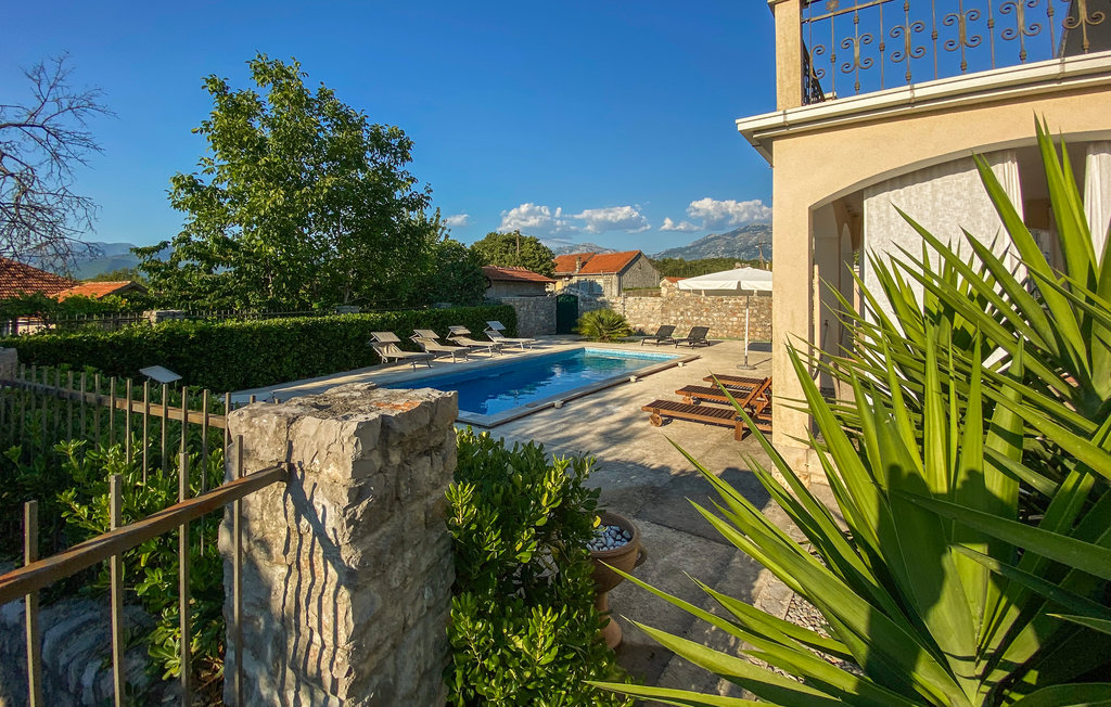 Feriehus - Tivat-Radovici , Montenegro - MNT012 3