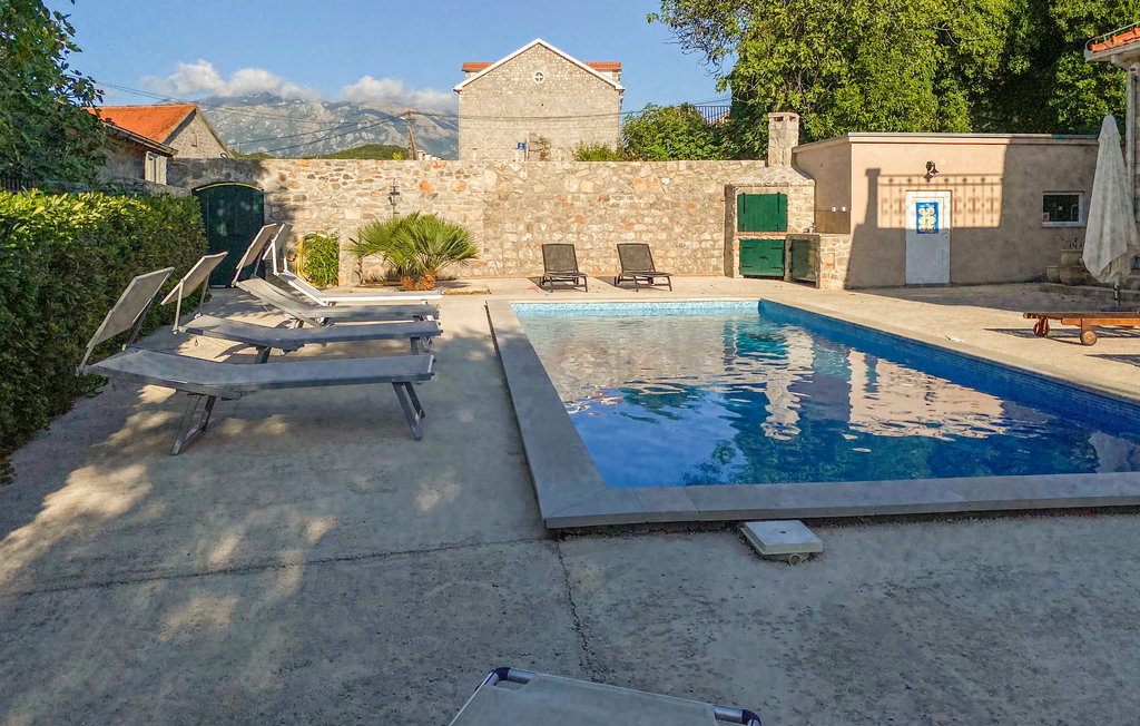 Feriehus - Tivat-Radovici , Montenegro - MNT012 8