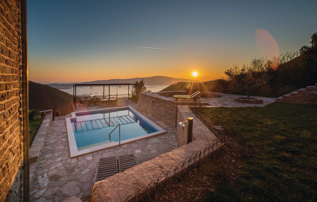 Feriehuse - Tivat , Montenegro - MNT017 6