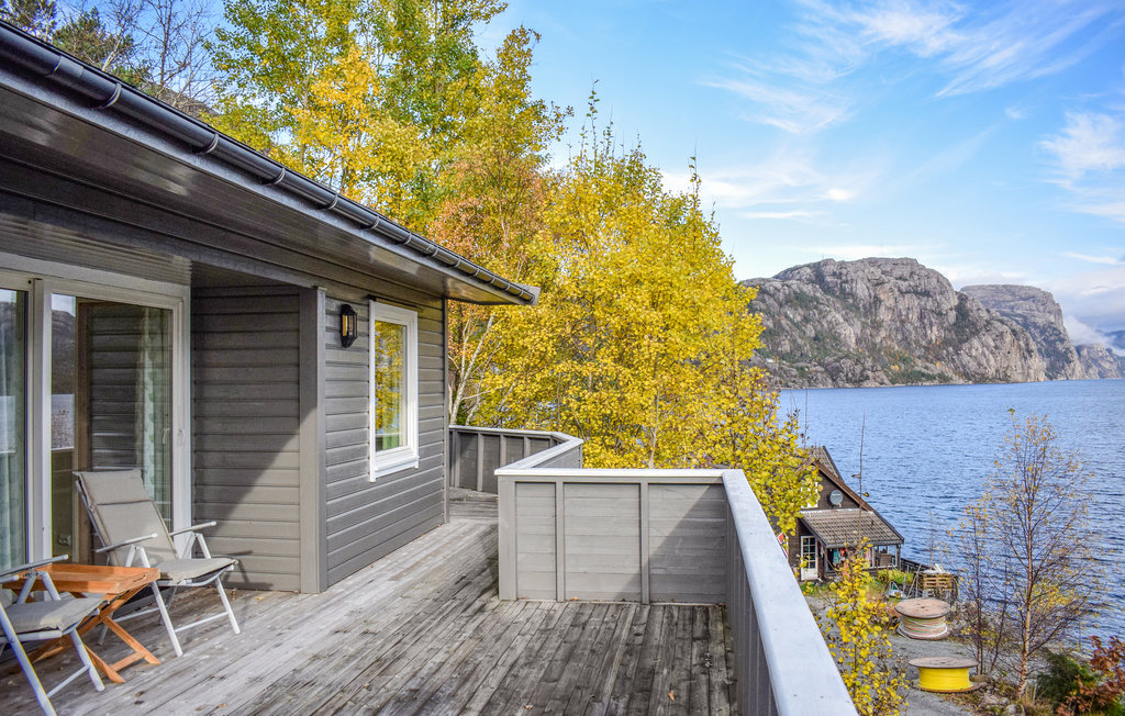 Semesterhus - Jørpeland , Norge - N16990 9