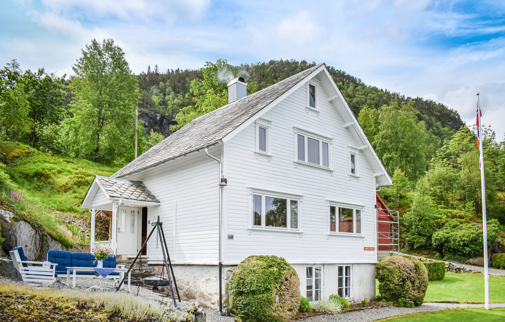 Semesterhus - Finnvik/Vindafjorden , Norge - N16271 1