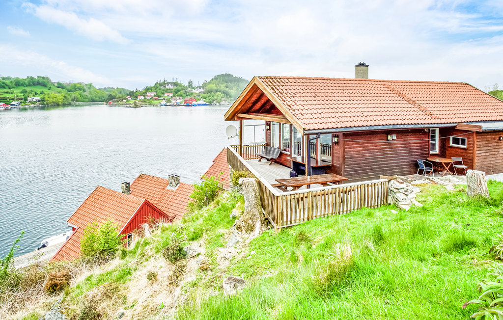 Semesterhus - Furre/Sjernarøy , Norge - N16176 1