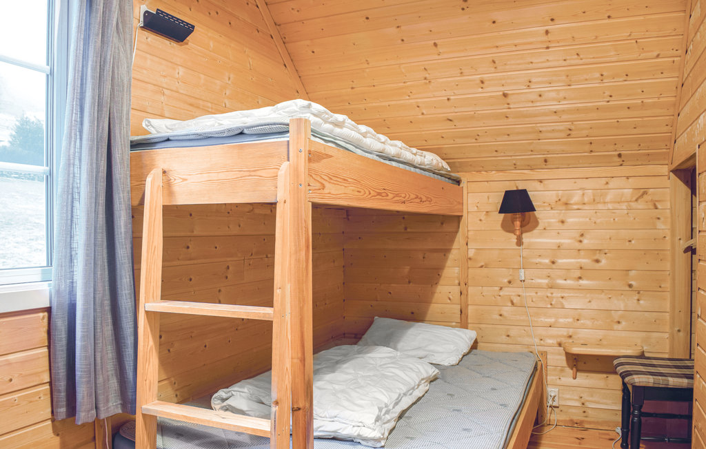 Semesterhus - Ølensvåg , Norge - N17167 11