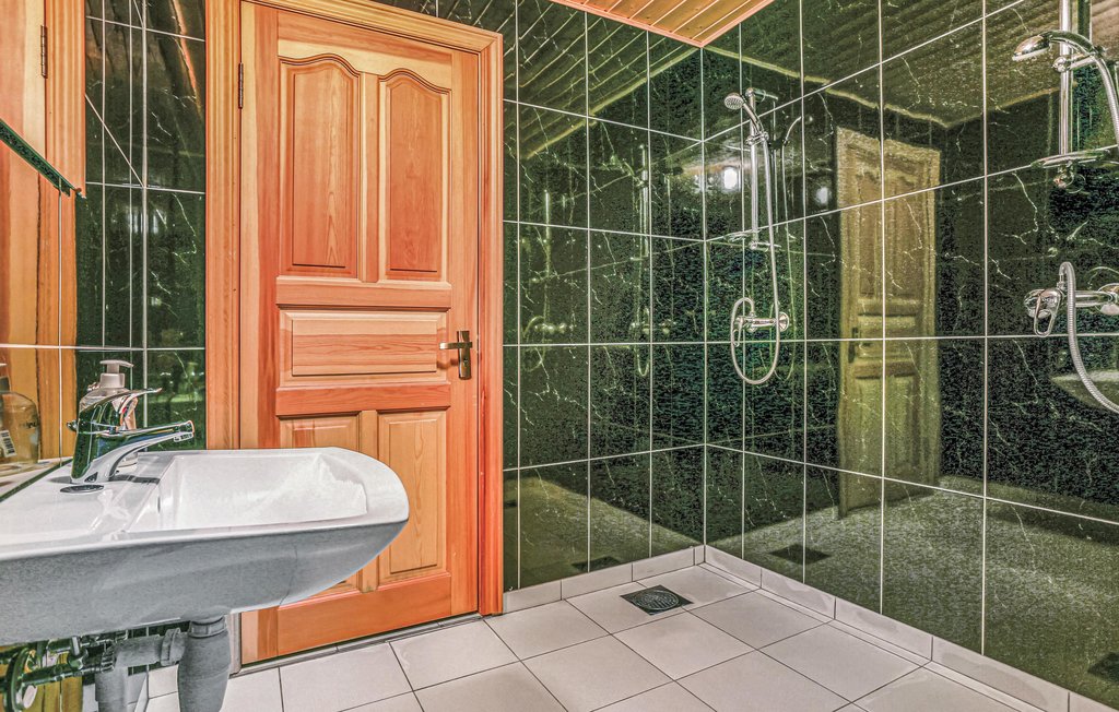 Feriehuse - Ølen , Norge - N17221 35