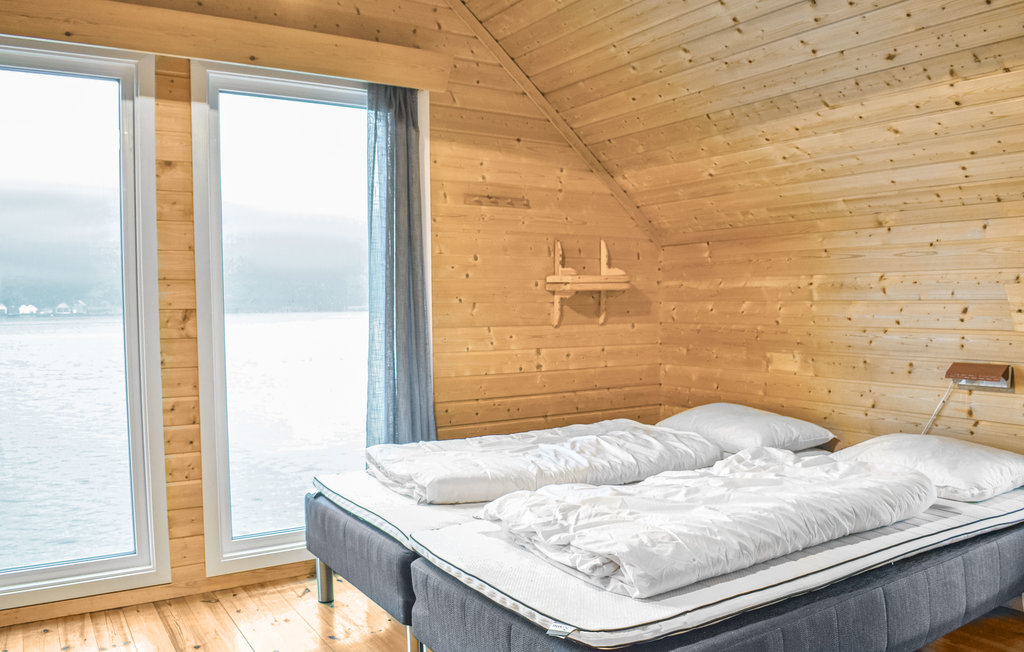 Semesterhus - Ølensvåg , Norge - N17167 10
