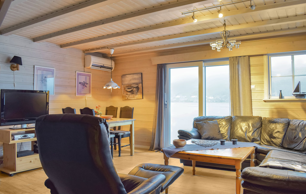 Semesterhus - Ølensvåg , Norge - N17167 7