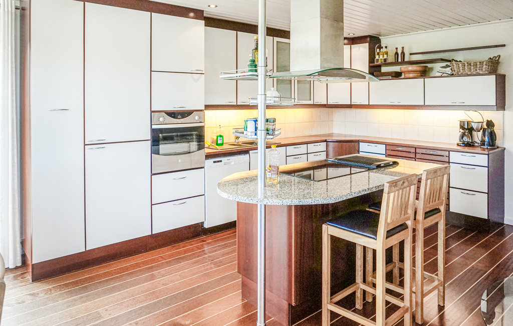 Semesterhus - Lunde/Tysnes , Norge - N18550 19
