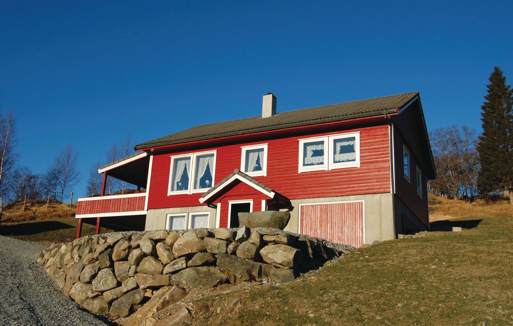 Semesterhus - Matre/Åkrafjorden , Norge - N18398 4