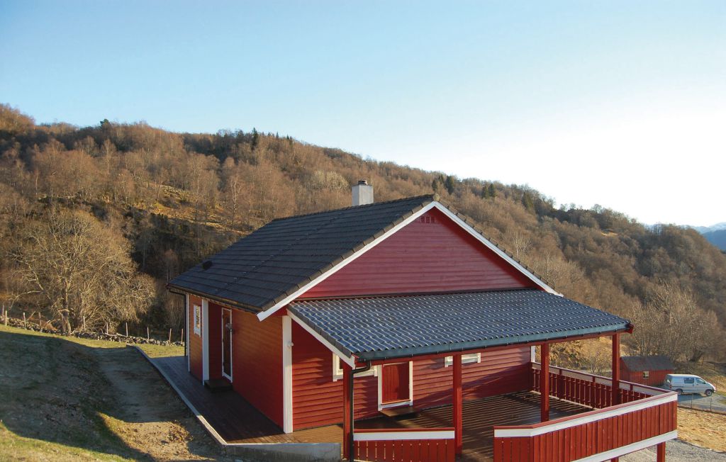Semesterhus - Matre/Åkrafjorden , Norge - N18398 5
