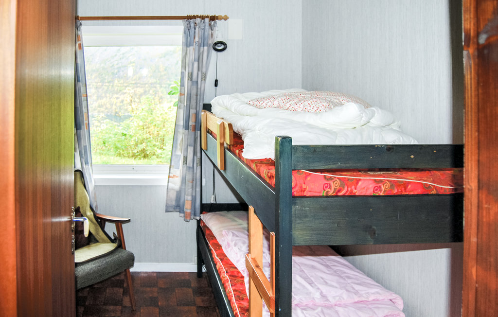 Semesterhus - Matre , Norge - N18032 10
