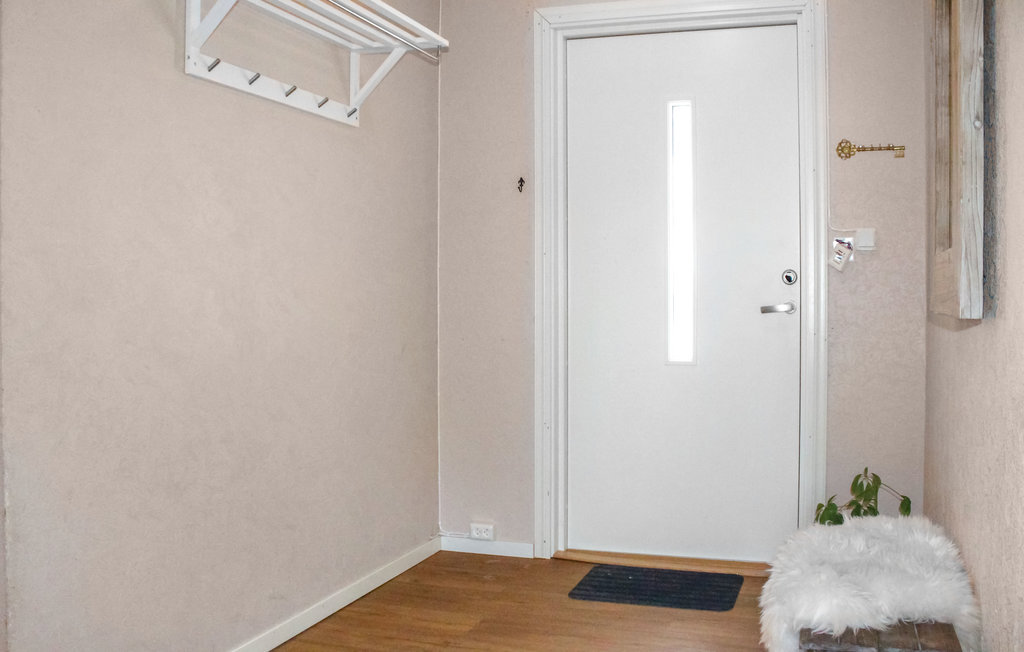 Semesterhus - Eikemo i Lindås , Norge - N20085 15