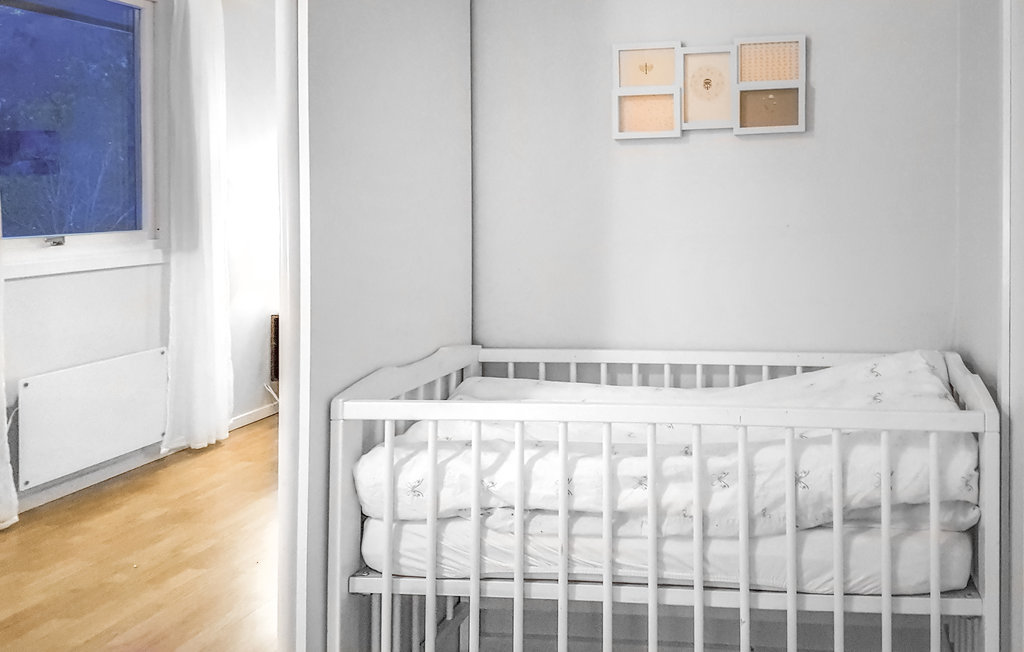 Semesterhus - Eikemo i Lindås , Norge - N20085 17