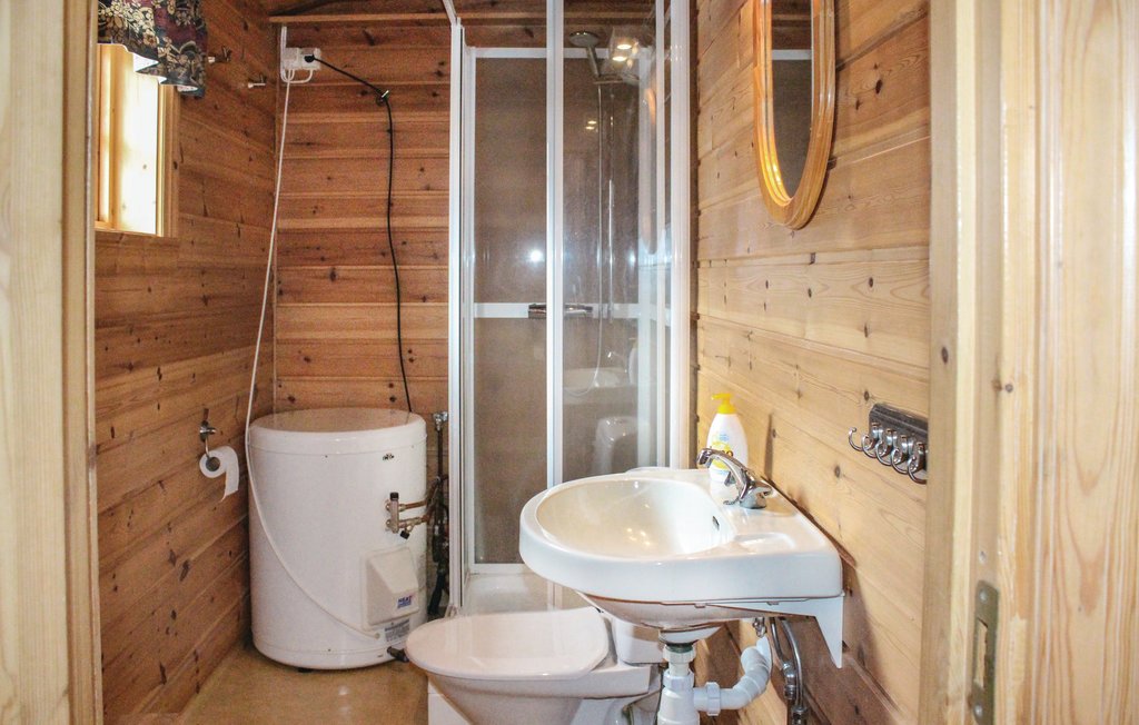 Semesterhus - Vik i Sogn , Norge - N22032 12