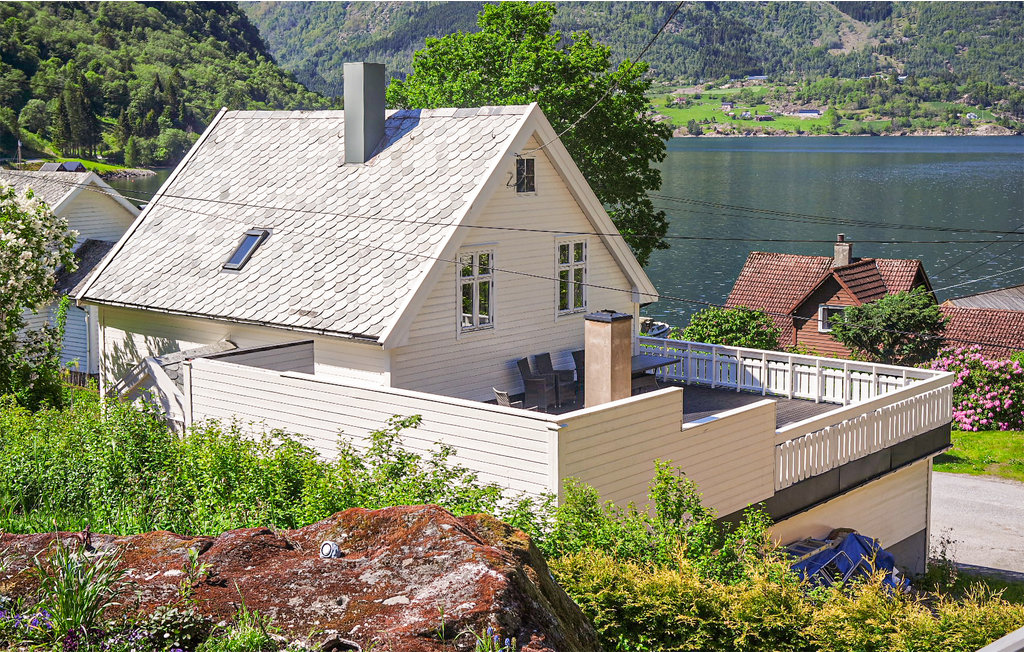 Semesterhus - Arnafjord/Framfjorden , Norge - N22720 1