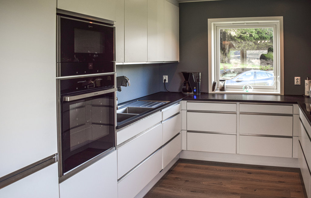 Semesterhus - Kvammen/Askvoll , Norge - N24129 11