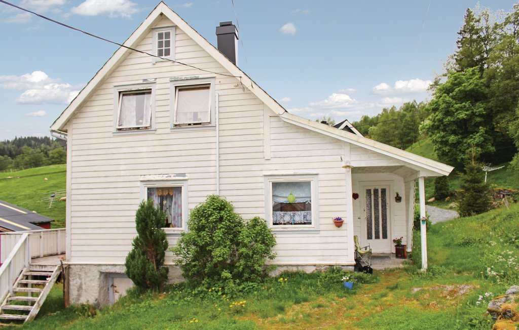Feriehus - Dale i Sunnfjord , Norge - N24107 1