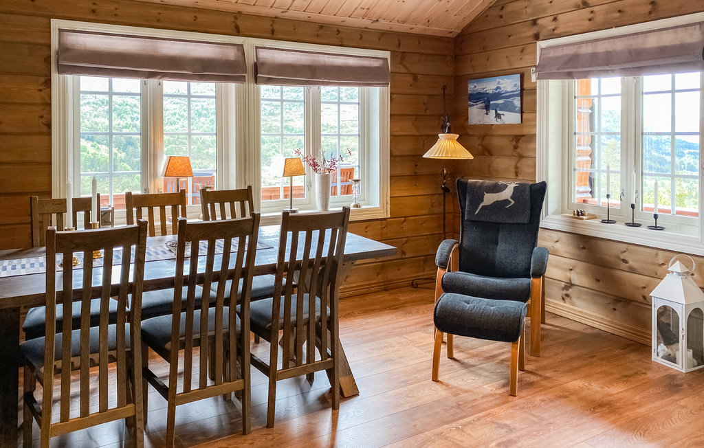 Semesterhus - Nordfjordeid , Norge - N25067 17