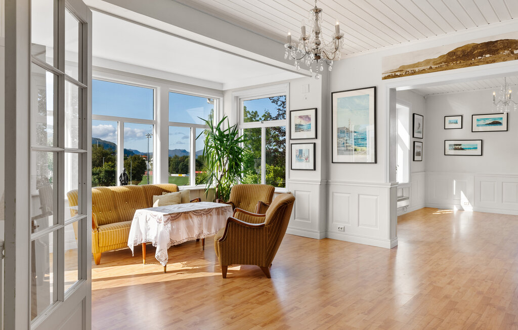 Semesterhus - Selje , Norge - N25069 16