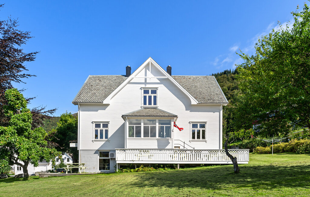 Semesterhus - Selje , Norge - N25069 9