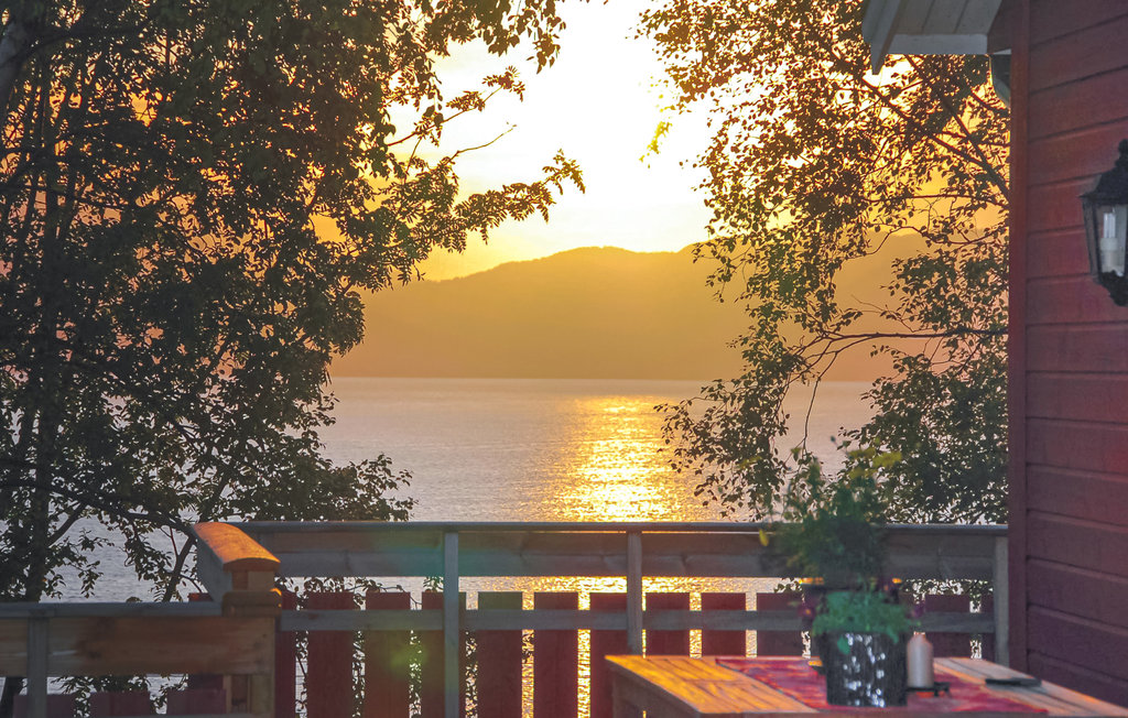 Feriehuse - Hundeidvik , Norge - N27598 10