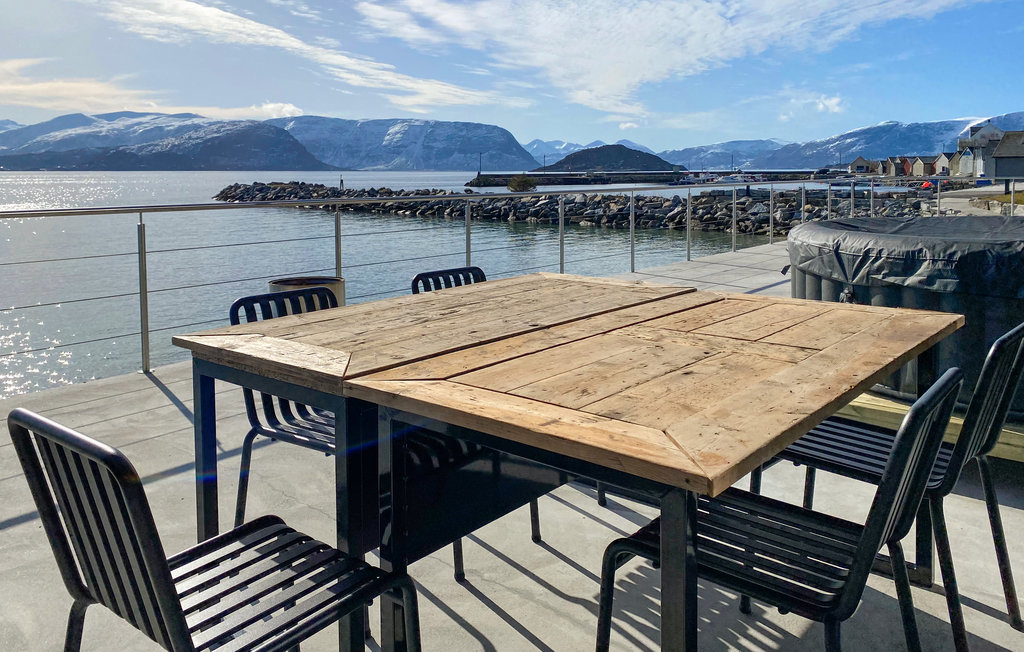 Feriehuse - Giske/Ålesund , Norge - N27229 8