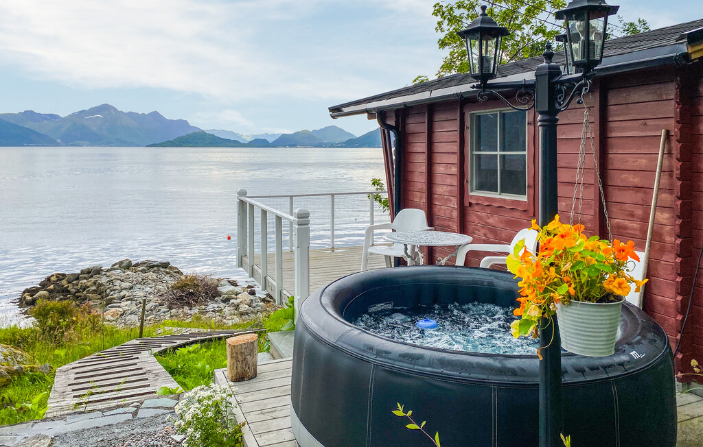 Feriehuse - Ålesund/Sula , Norge - N27283 2