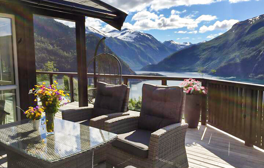 Domy wakacyjne - Valldal , Norwegia - N27268 1