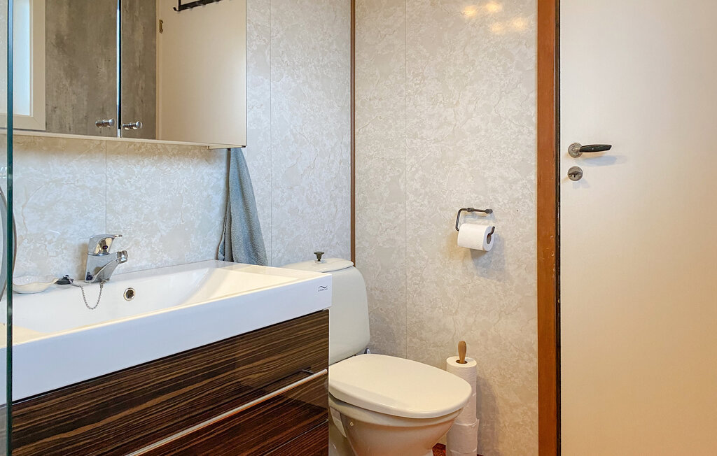 Semesterhus - Harøya , Norge - N27314 18