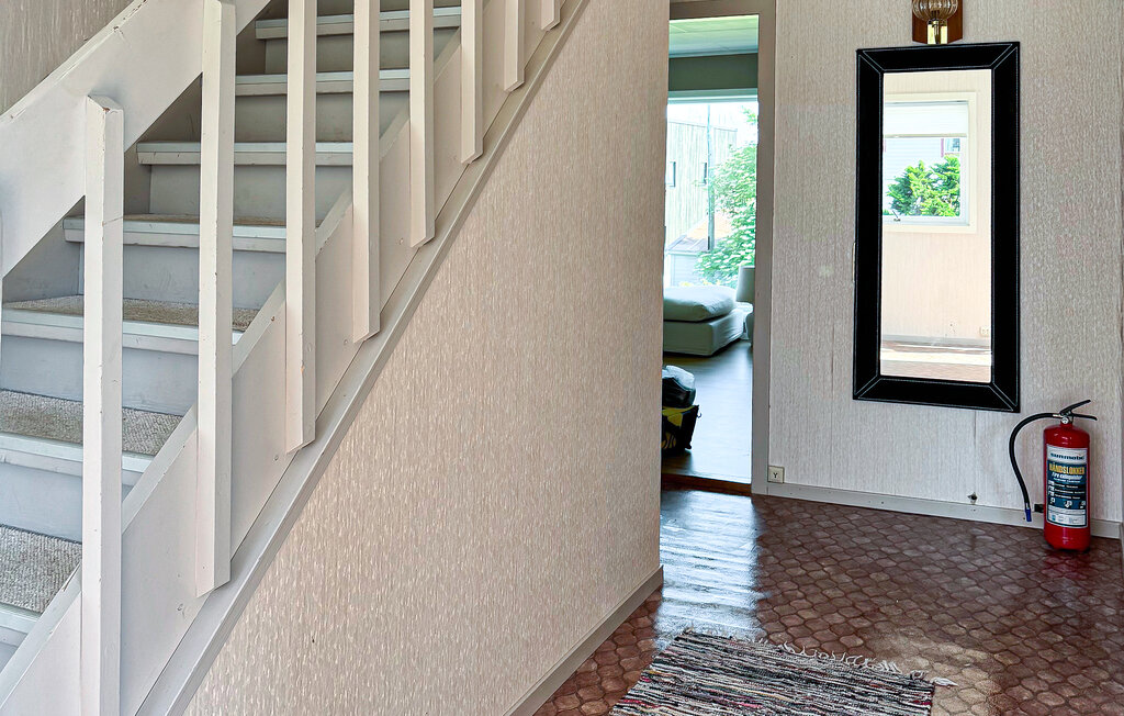 Semesterhus - Harøya , Norge - N27314 13