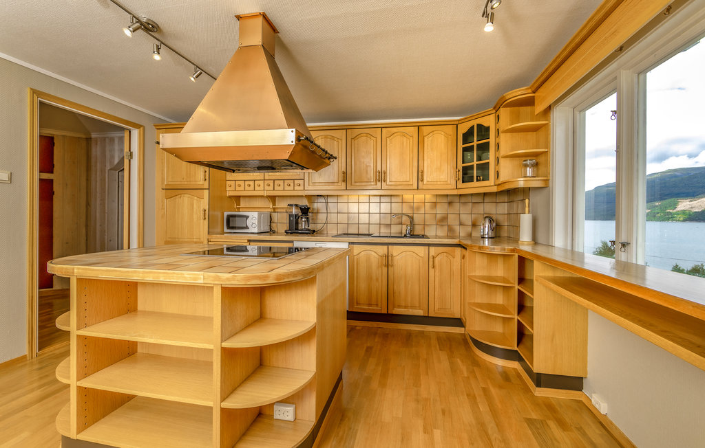 Domy wakacyjne - Mittet / Rauma , Norwegia - N28177 12