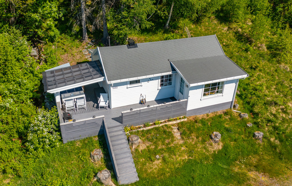 Feriehuse - Isfjorden , Norge - N28179 2