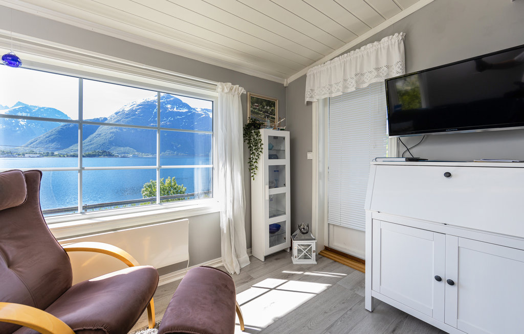 Feriehuse - Isfjorden , Norge - N28179 4