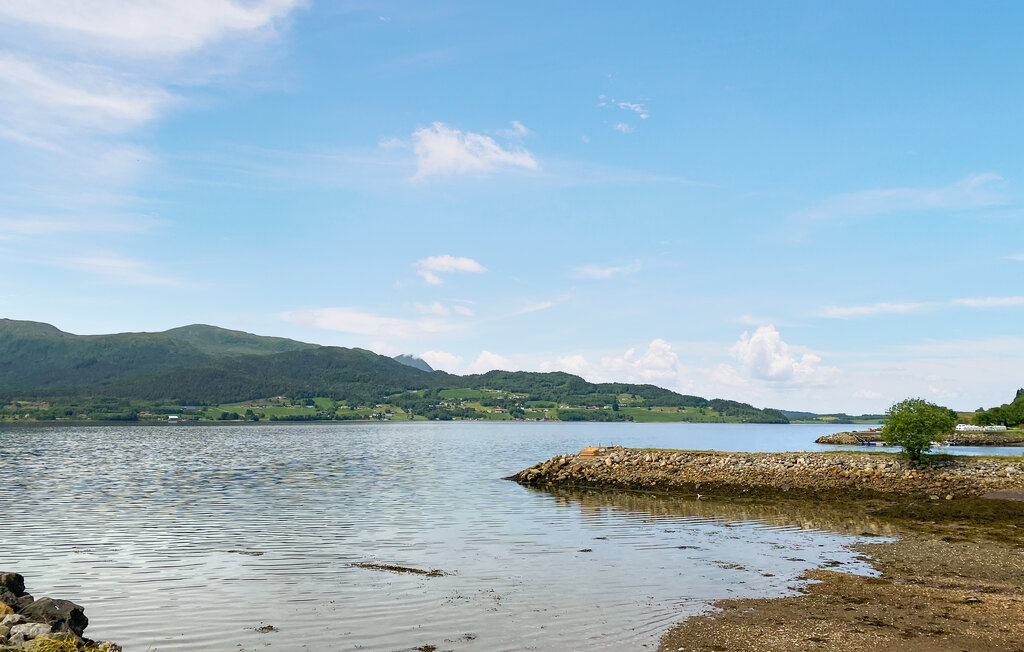 Semesterhus - Molde , Norge - N28164 17